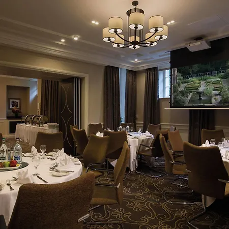 Hotel Crathorne Hall 4*