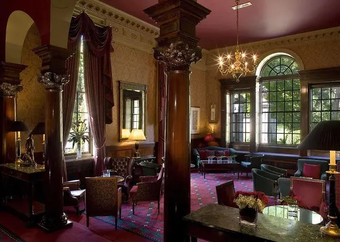 Hotel Crathorne Hall