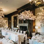 Crathorne Hall 4* 얌