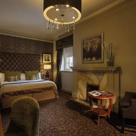 Crathorne Hall 4*