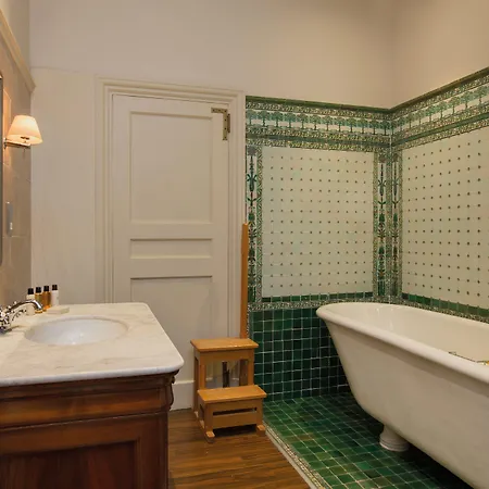 Crathorne Hall Hotel 4*