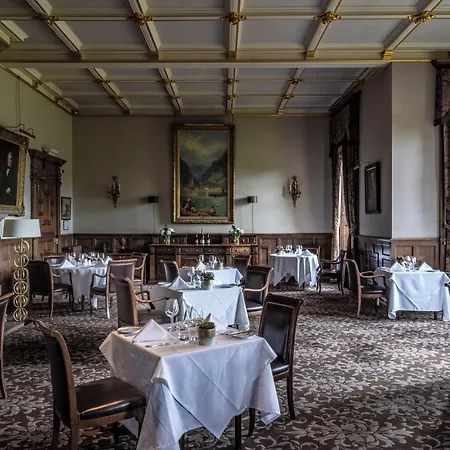 호텔 Crathorne Hall 4*