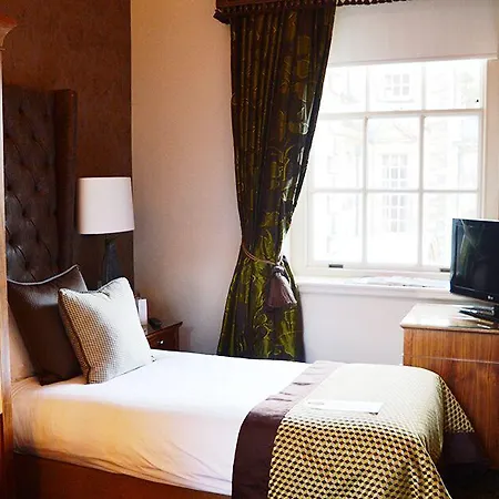 Szálloda Crathorne Hall 4*