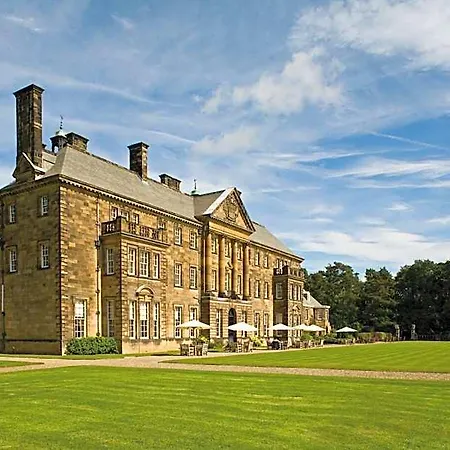 Hotel Crathorne Hall 4*
