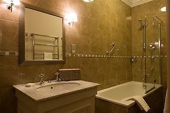 Crathorne Hall Hotel 4*