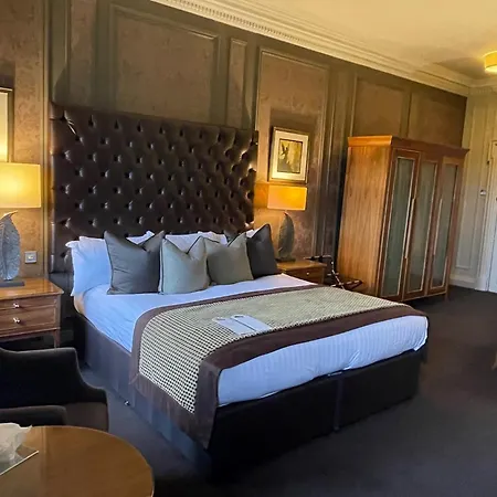 Hotel Crathorne Hall 4*