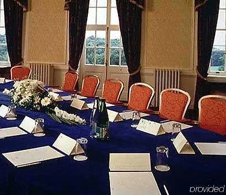 Crathorne Hall Hotel 4*