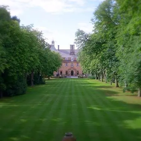 Crathorne Hall 4*