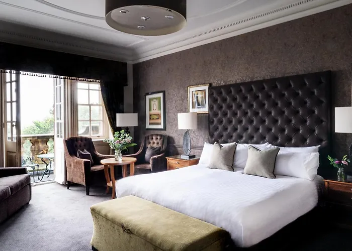 Hotel Crathorne Hall 4*